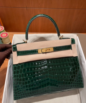 에르메스 켈리백28 그린 금장 샤이니 악어가죽